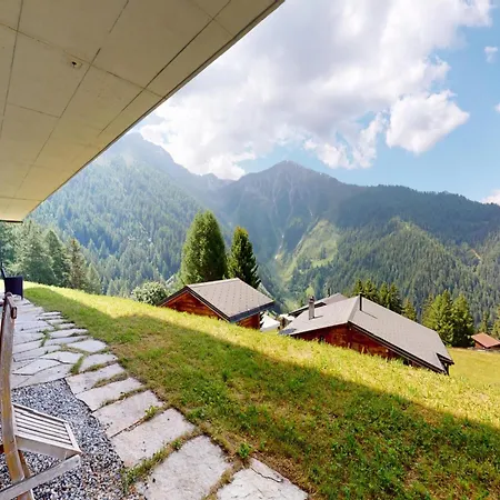 Vakantiehuis Apartment In Nendaz On Ski Slopes *